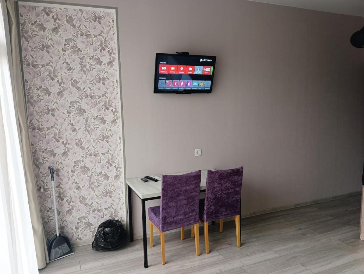 טביליסי Mary'S Cozy & Lovely Studio On Very Quiet Khosharauli Street מראה חיצוני תמונה